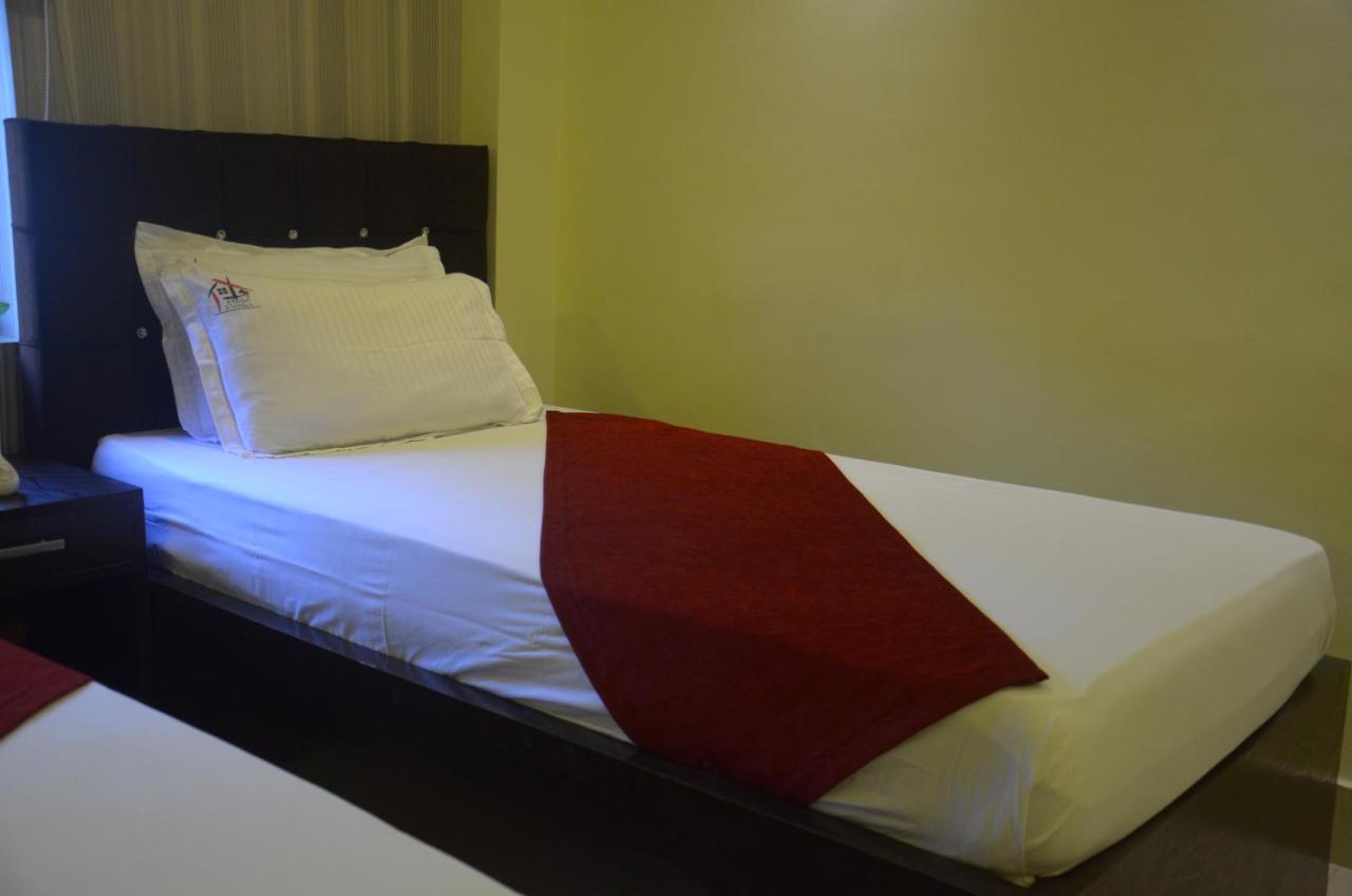 Hotel Pritika Durgapur  Ngoại thất bức ảnh